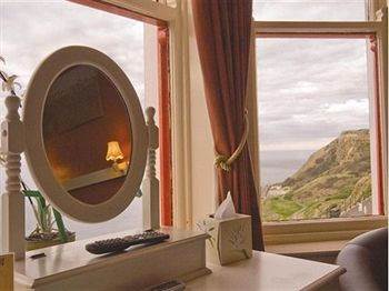 Derwent House 3* Scarborough