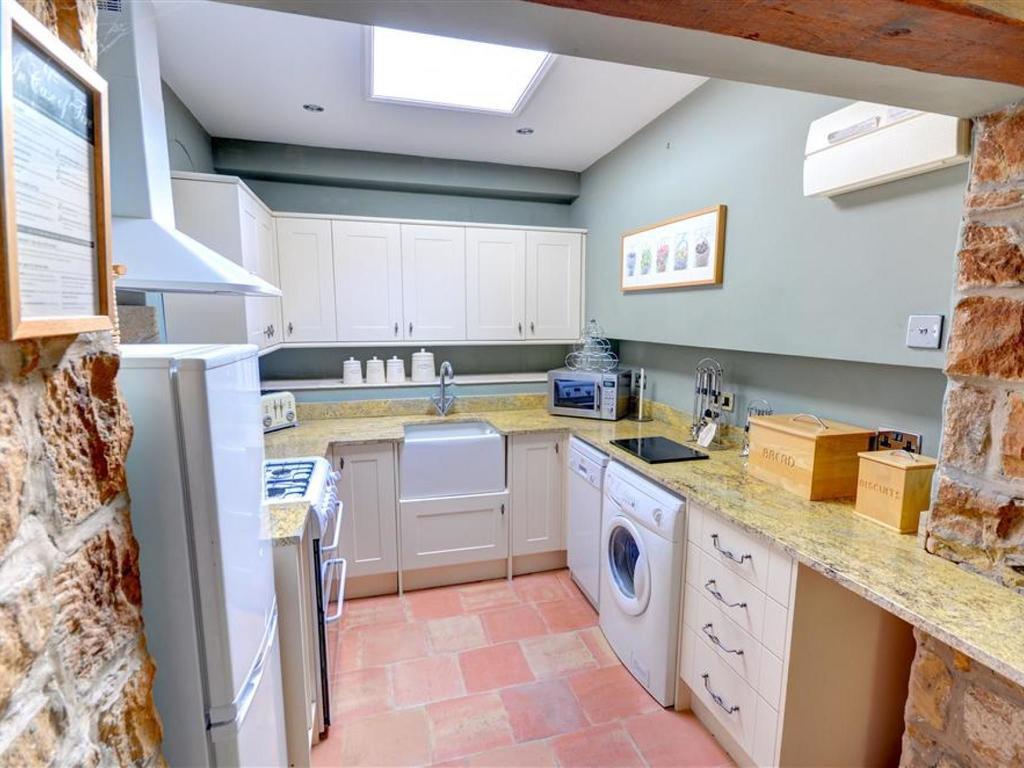 Holiday home Vintage Holiday In Hackness Yorkshire With Garden Scarborough