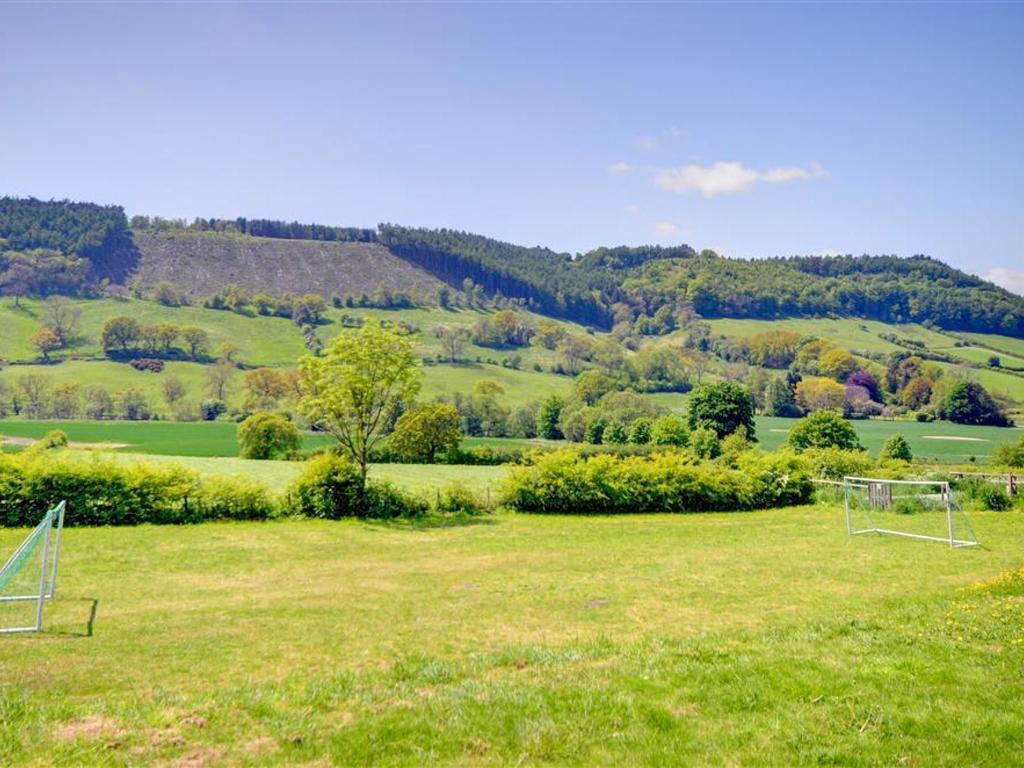 Holiday home Vintage Holiday In Hackness Yorkshire With Garden