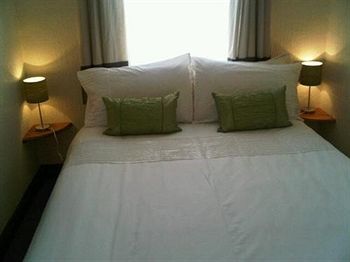 Admiral Bed & Breakfast