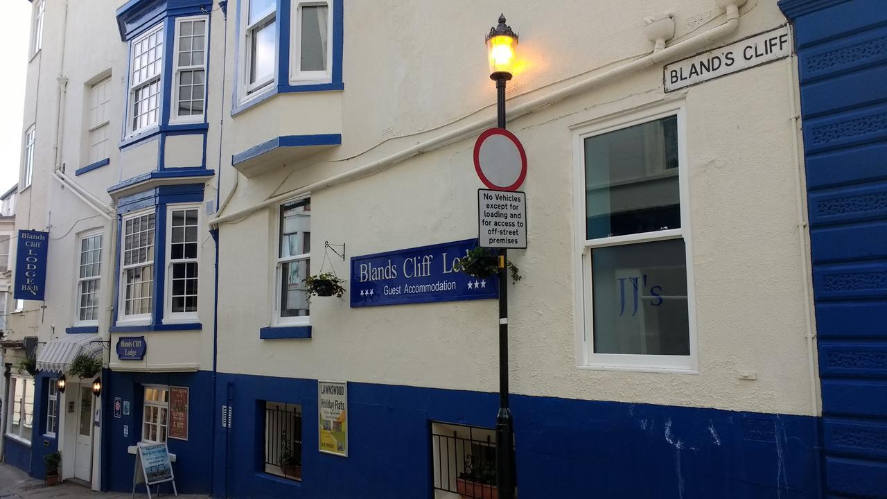 Blands Cliff Bed & Breakfast Scarborough