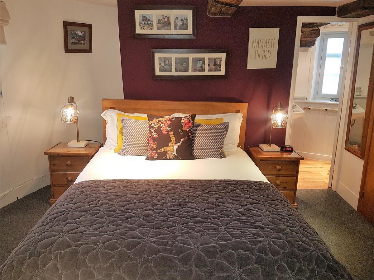 The Windmill 3*