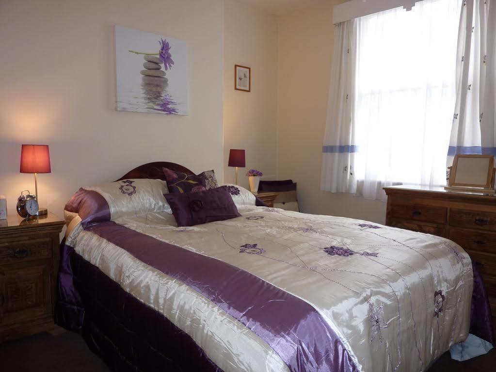 Bed & Breakfast Esplanade Gardens 4*