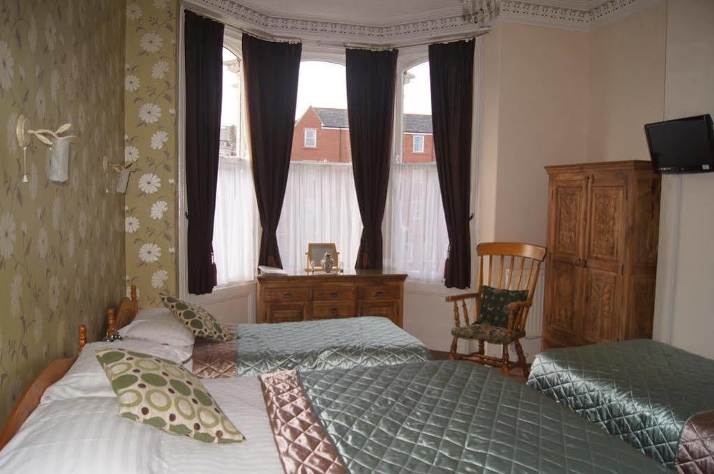 Bed & Breakfast Esplanade Gardens 4*