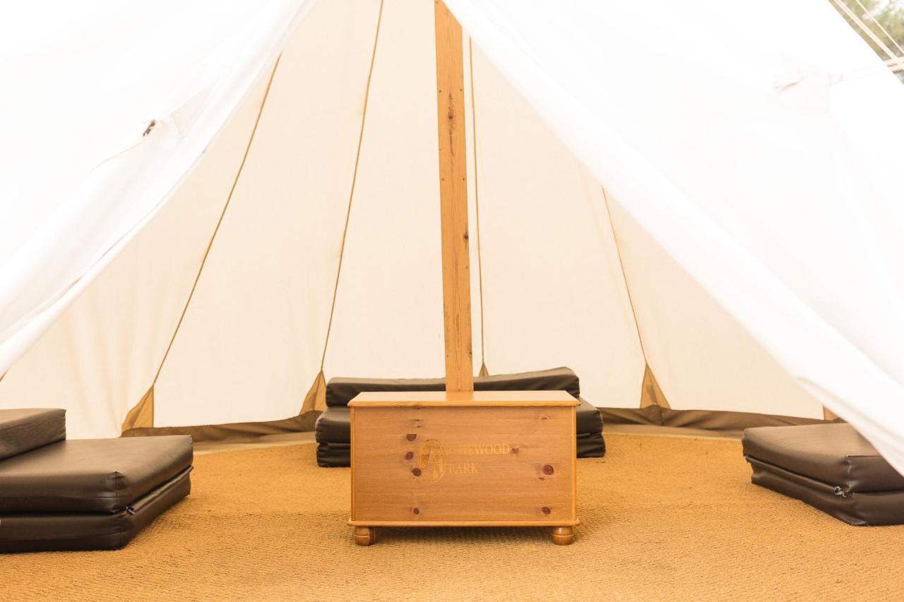 Pinewood Park - Tipis, Hot Tubs And 4* Scarborough