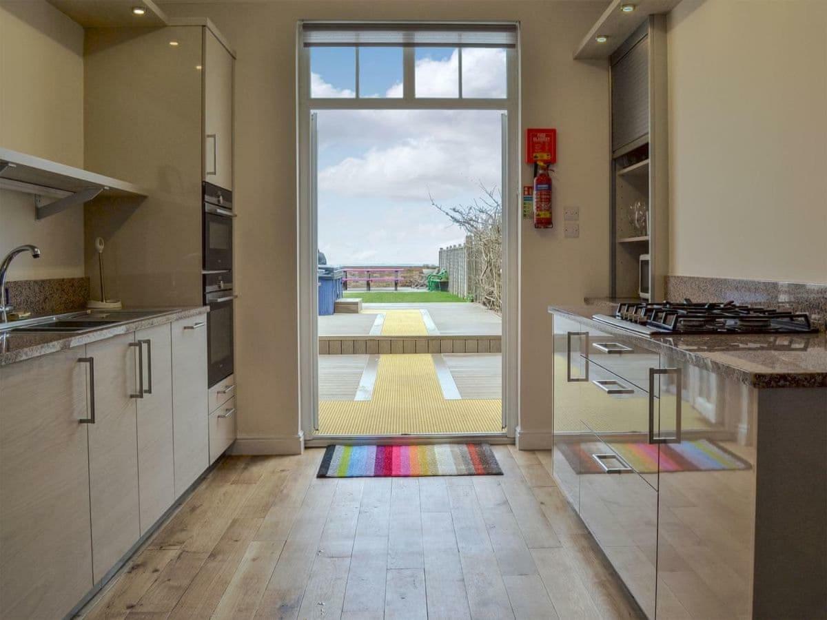 Twin Bays House Scarborough