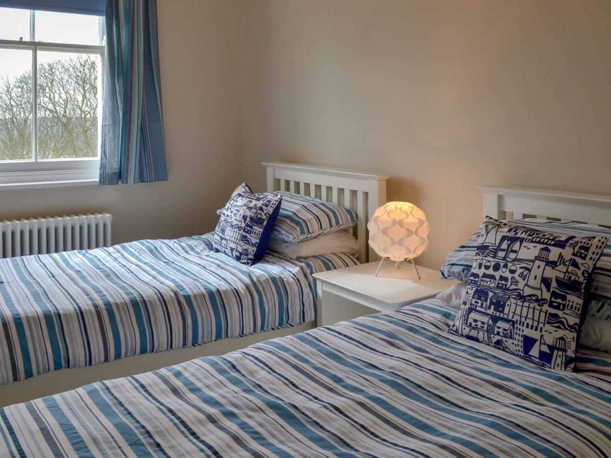 Twin Bays House Holiday home Scarborough