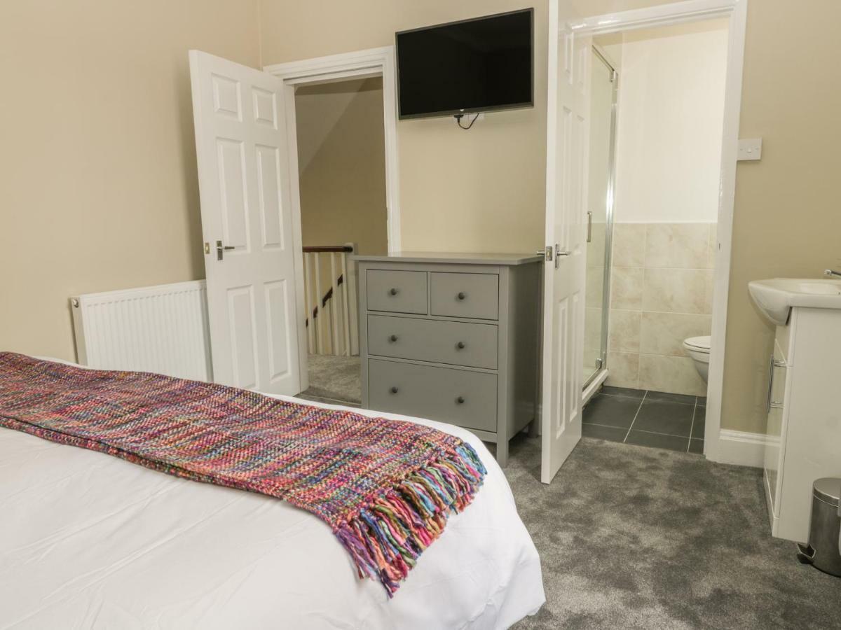 Tennyson House Holiday home