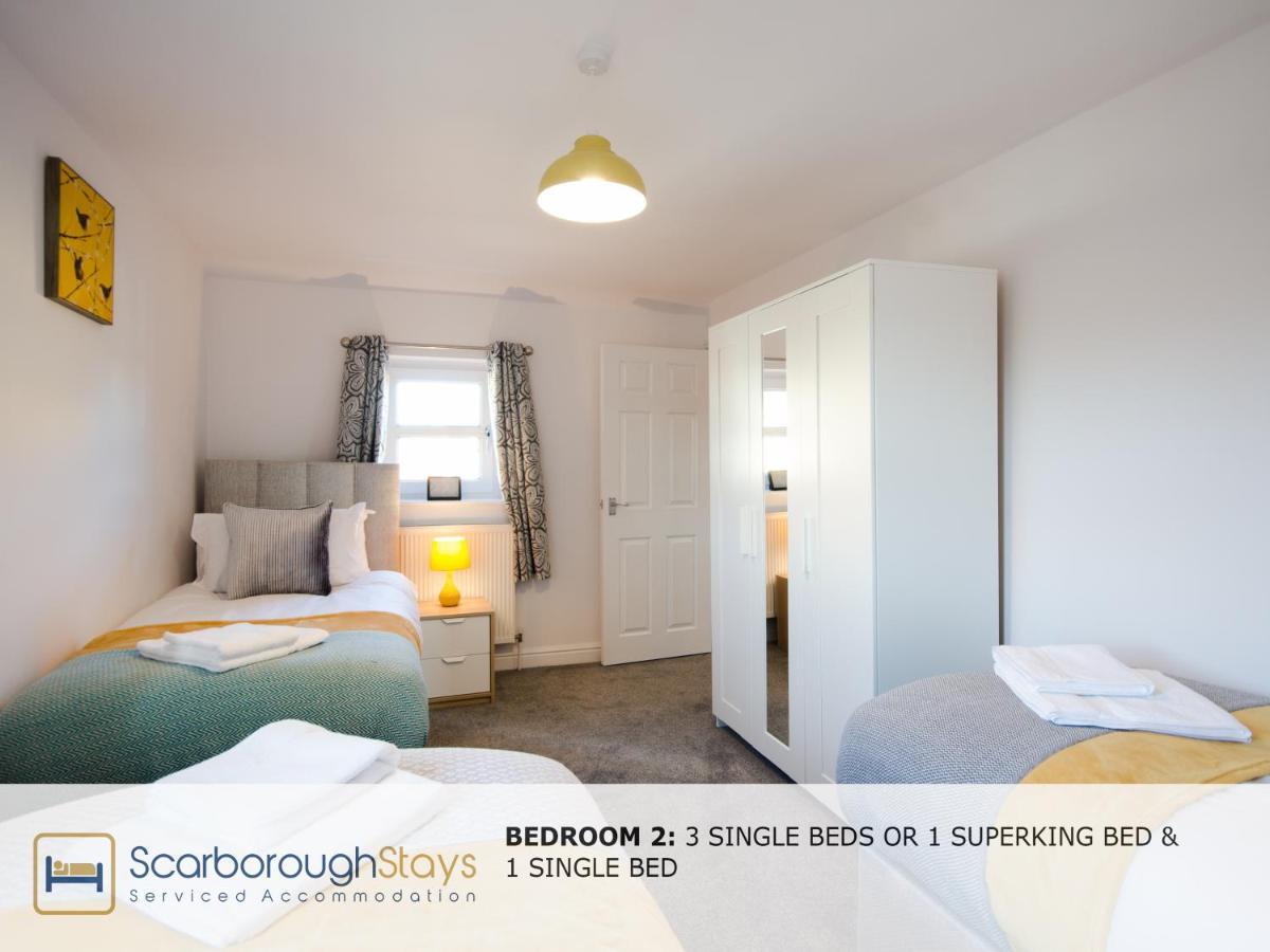 Holiday home Hibernia Place, 3 Bedroom Townhouse With Patio & Seating Area - Free Parking