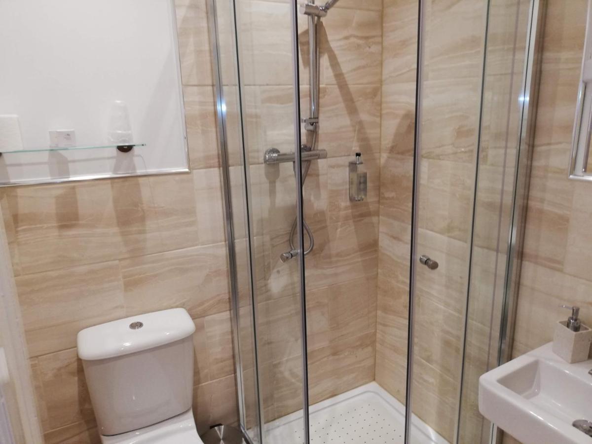 Bed & Breakfast Esplanade Gardens 4*