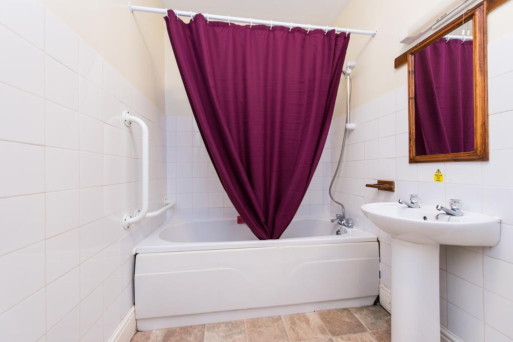 Guest house The Travel And Scarborough
