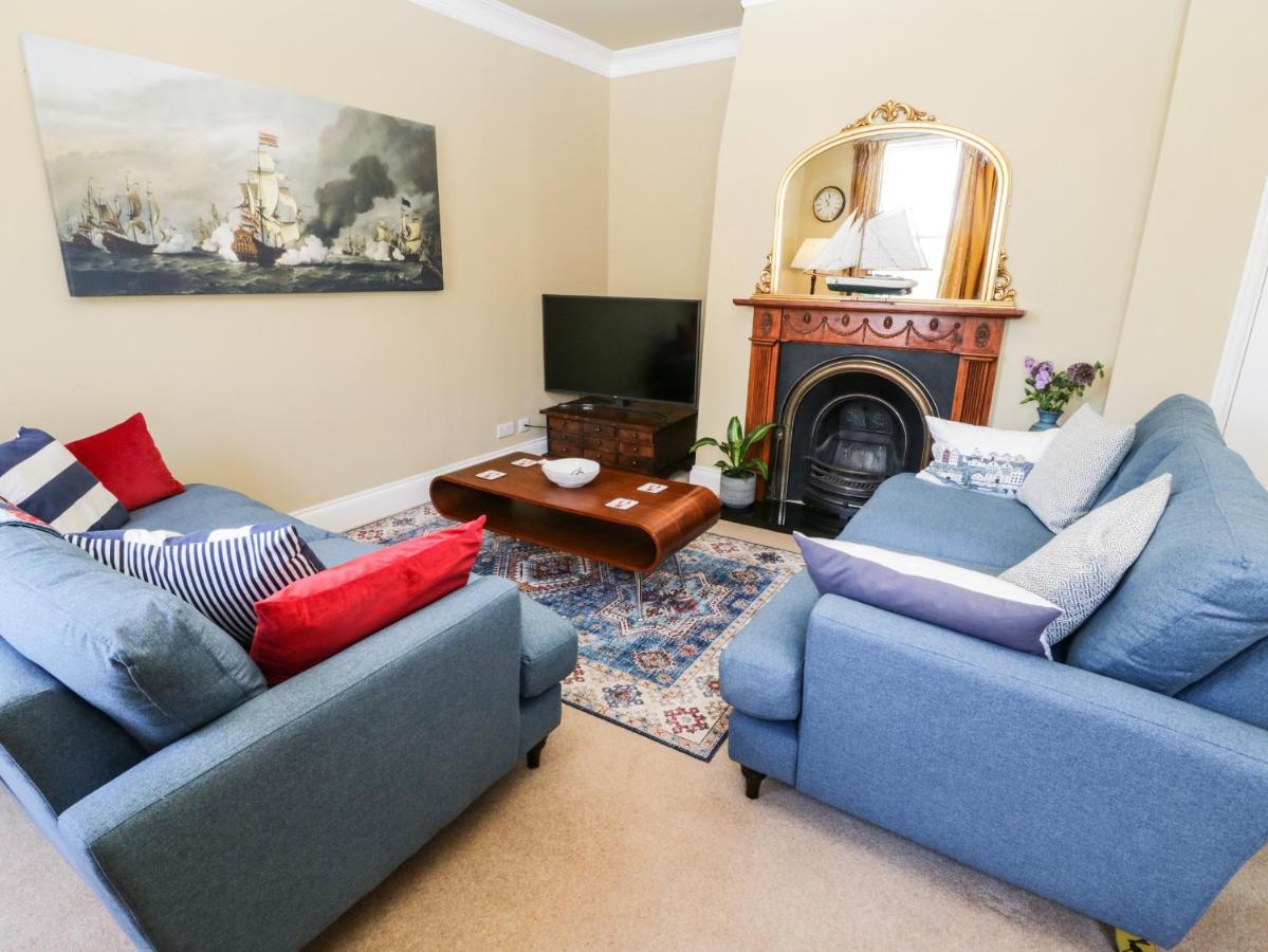 Regent House Apartment Scarborough