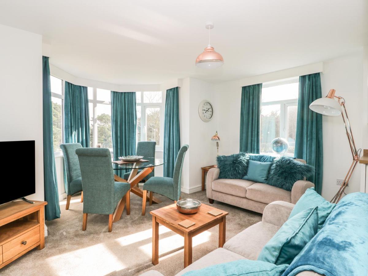 Apartment Manor Heath 3 *