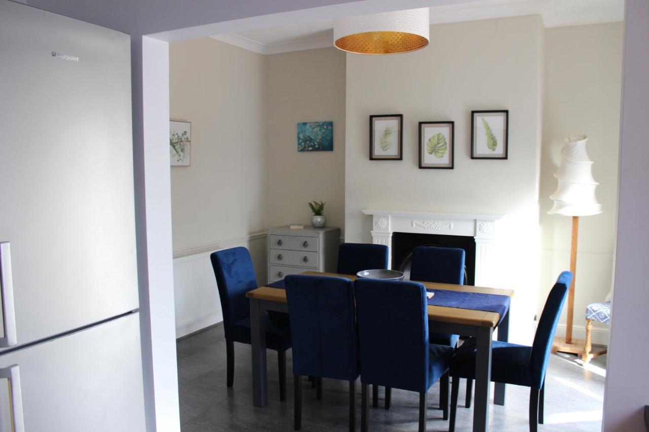 Holiday home The Hampton Beautiful 3 Bedroom House With Conservatory & Garden