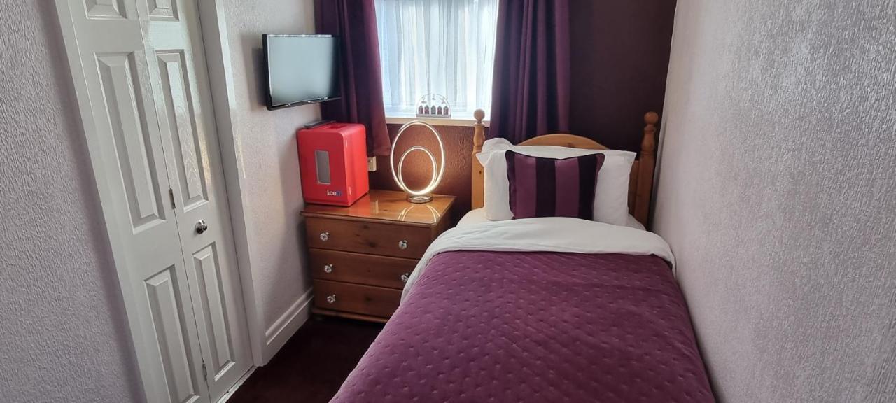Guest house Toulson Court 4*