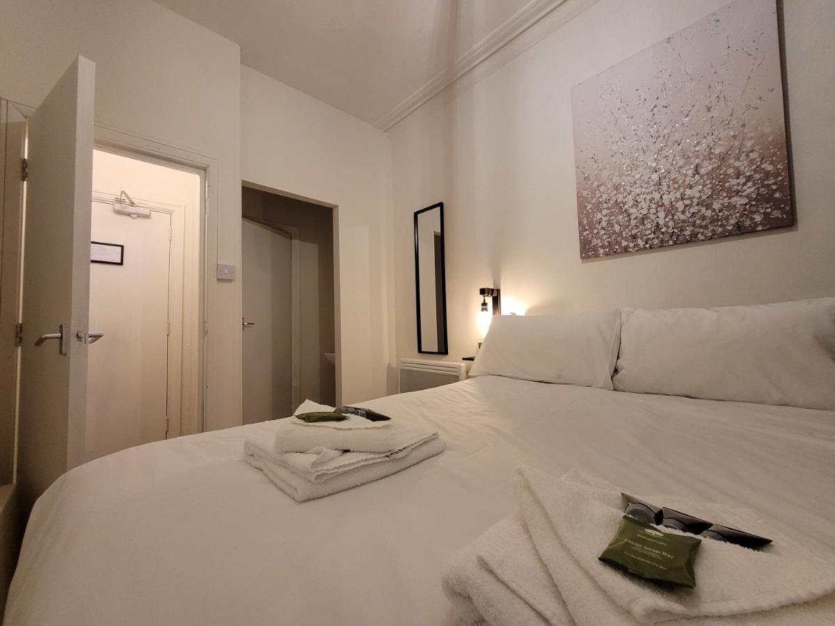 Sea Side Flat 3 With Fast Wifi And Free Parking Apartment *