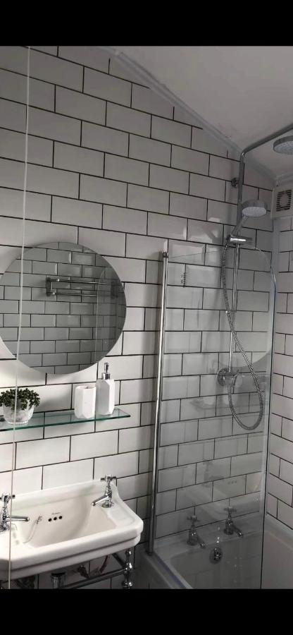 Granby House Apartments, 2, In The Old Town, Free On Street Parking Included Scarborough