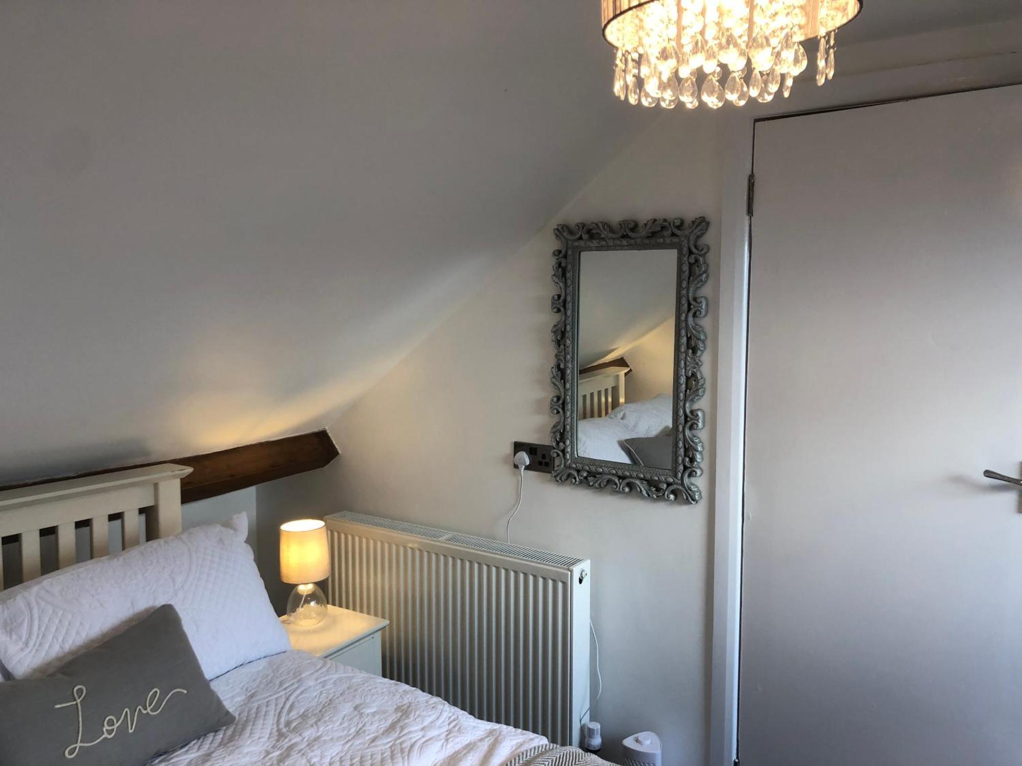 Granby House Apartments, 3