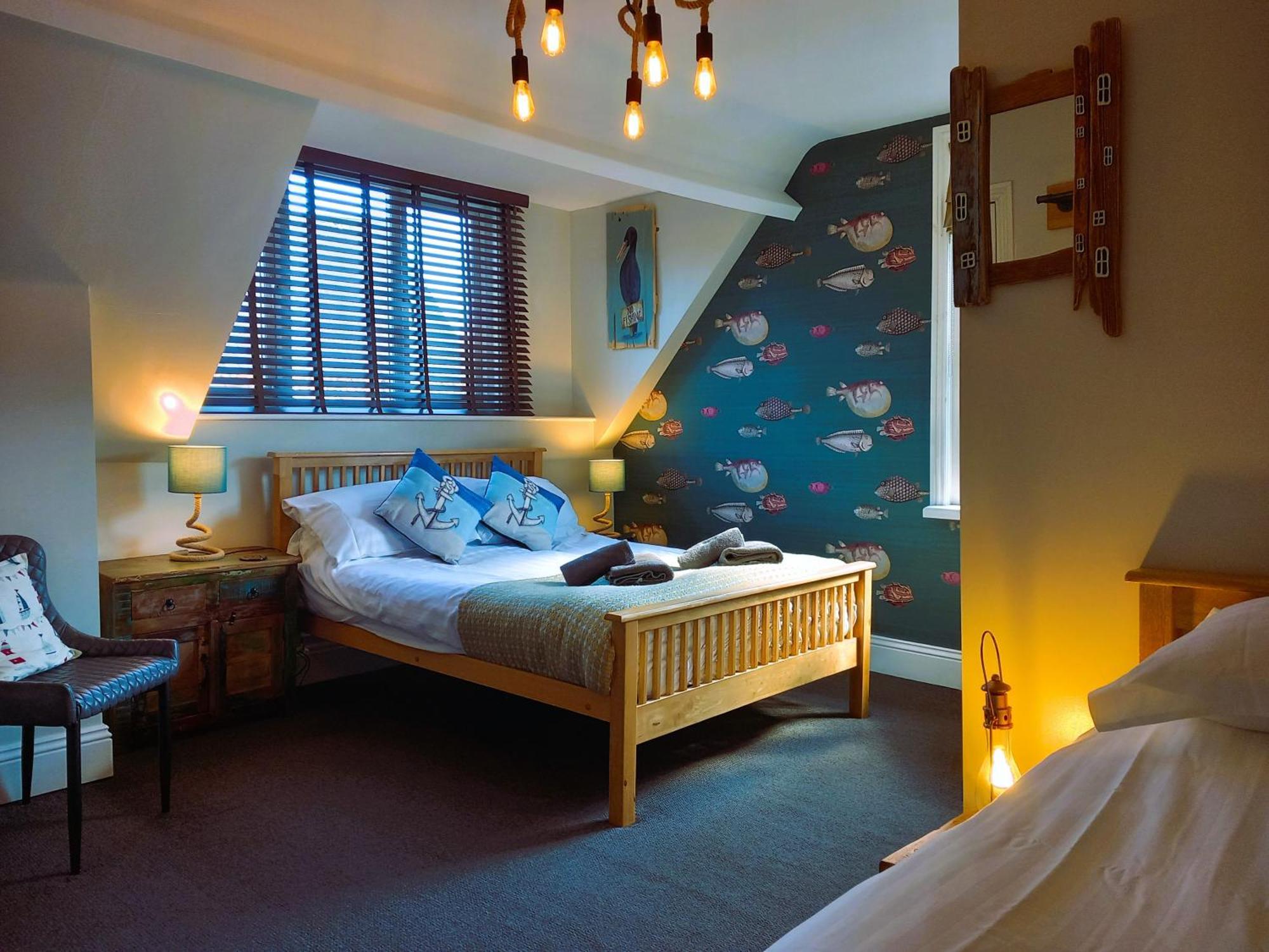 Ashburton House - 4* Scarborough
