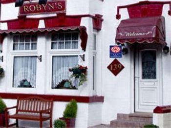 Robyn's Guest house 4*