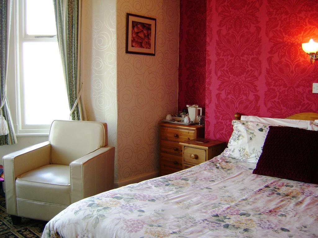 The Wharncliffe Guest house Scarborough