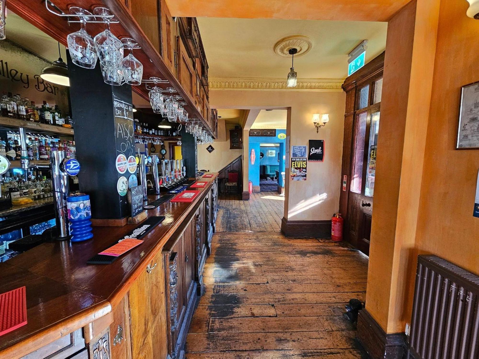 Valley Bar Inn