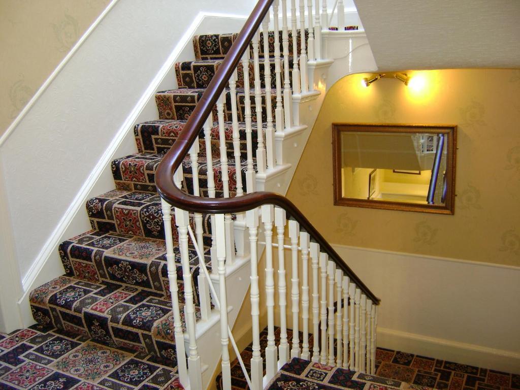 Guest house The Wharncliffe Scarborough