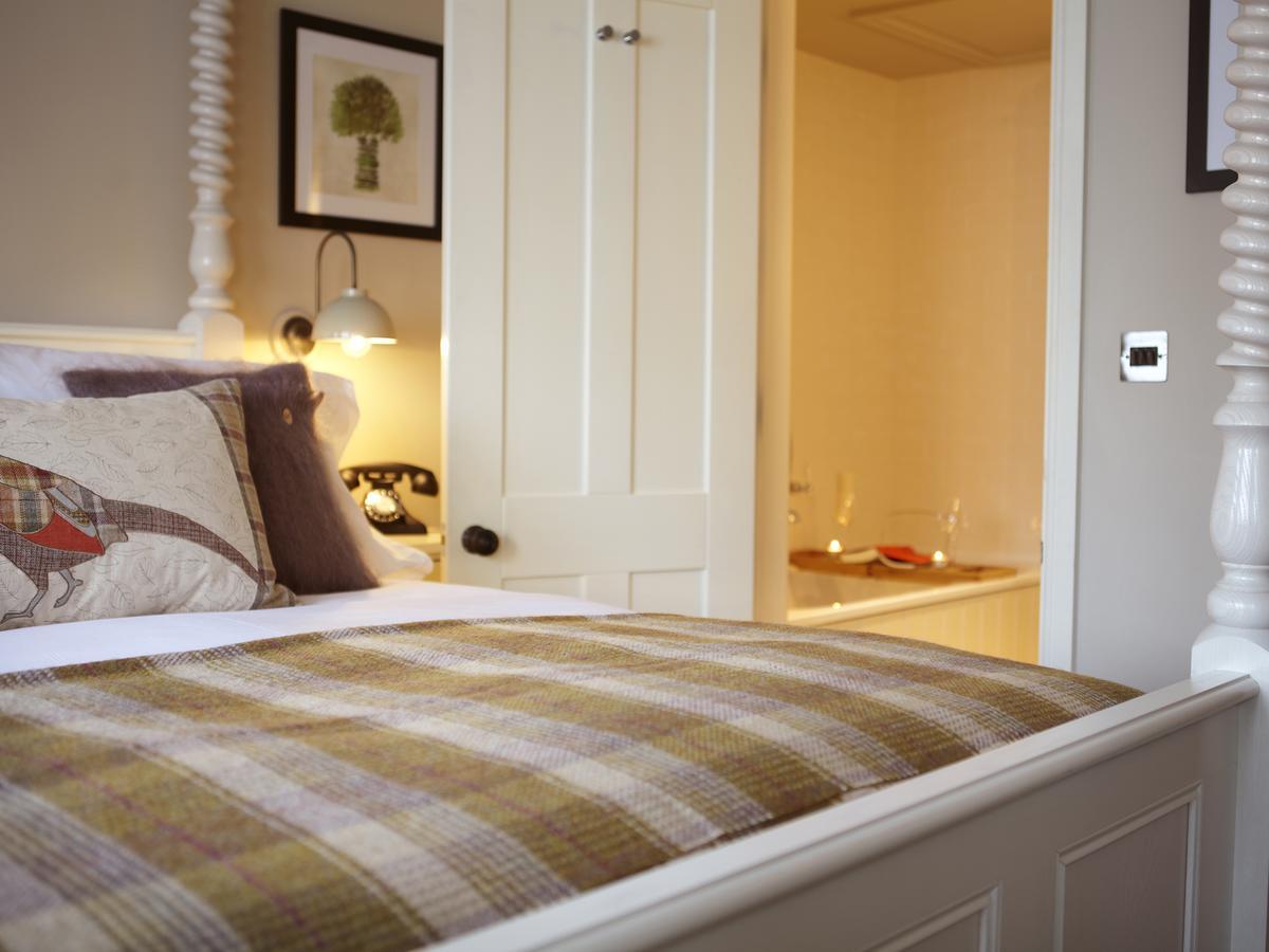 Inn The Plough & Scarborough