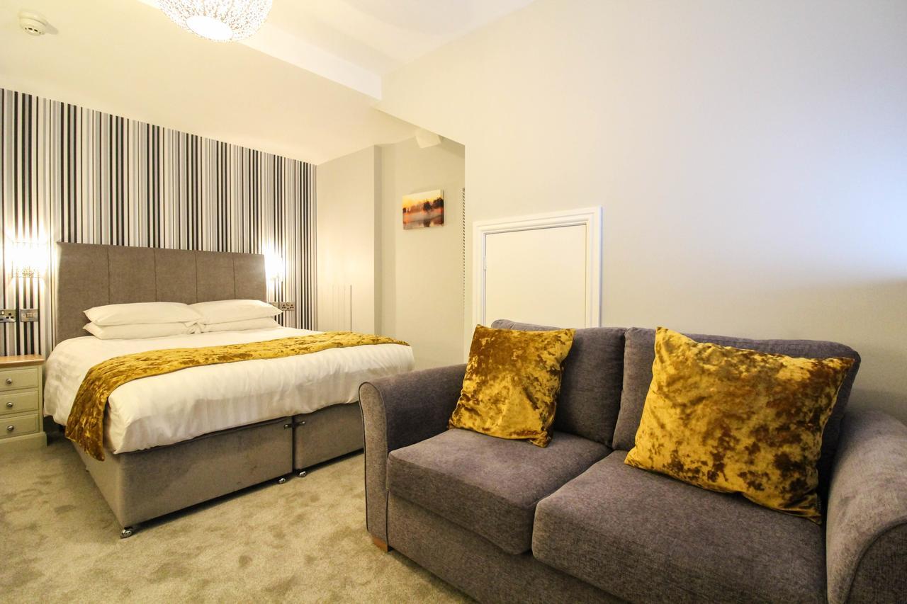 The Travel And Guest house 3*