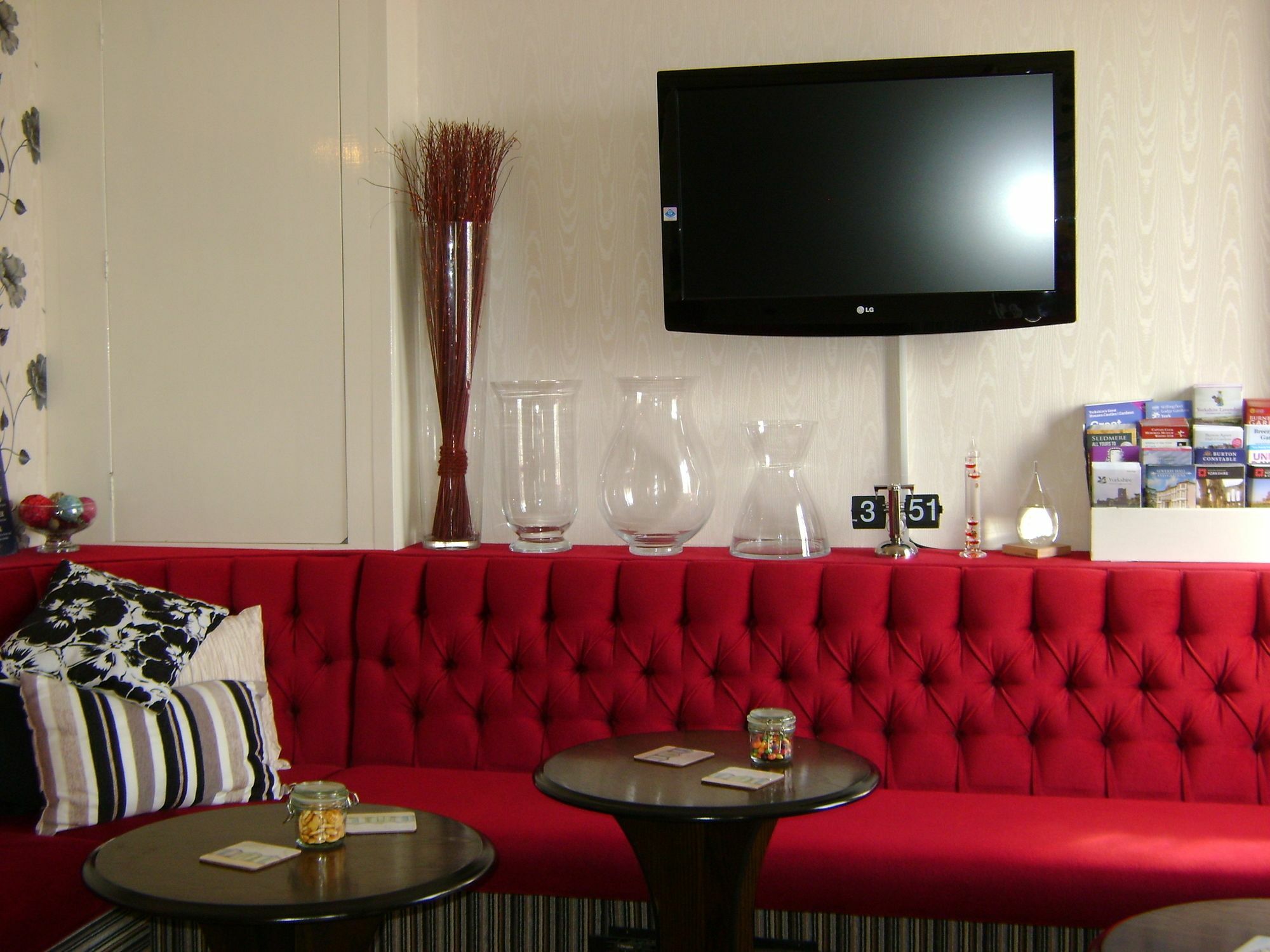 Guest house The Wharncliffe 4*